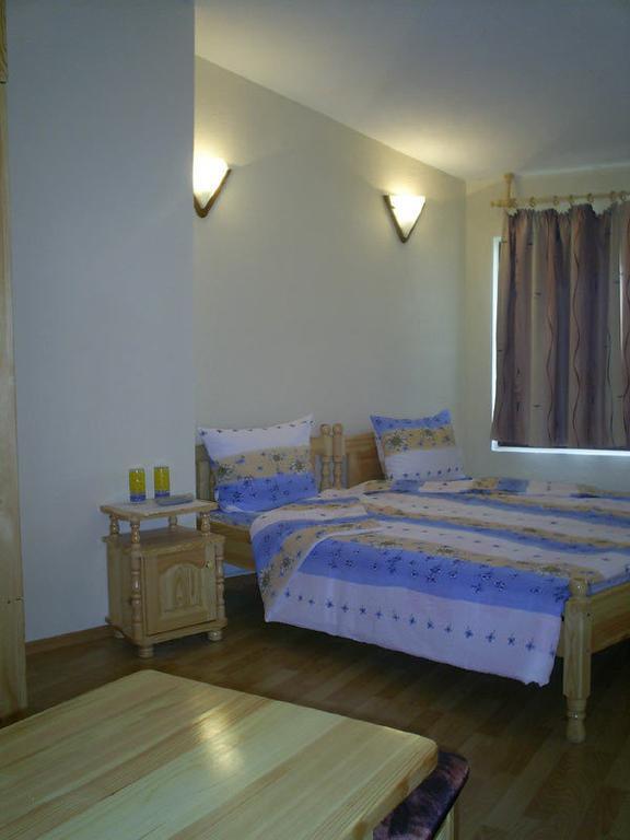 Guest House Antoaneta Nesebar Rom bilde